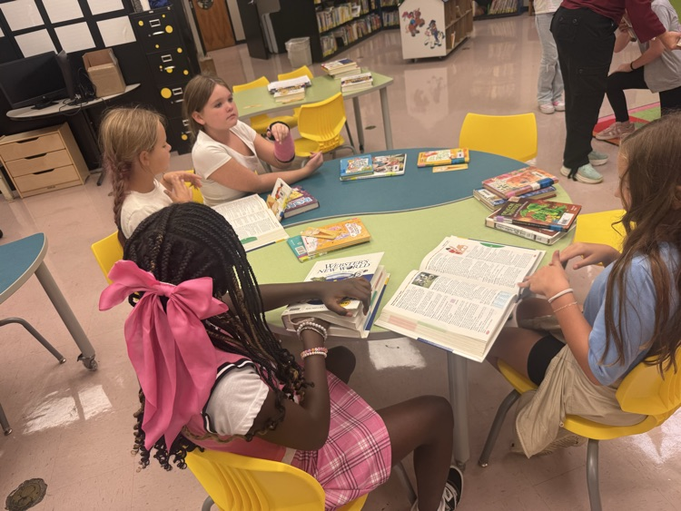 Dr. Bob Visits 5th Grade