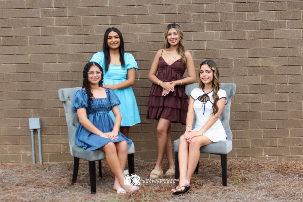 Sophomore Reps - Miranda Alvarez Paramo, Yanelly Escutia, Brianna Paramo Carmona, Evelyn Barrera