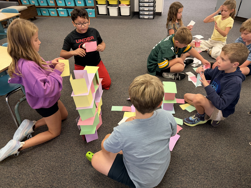 kids building 