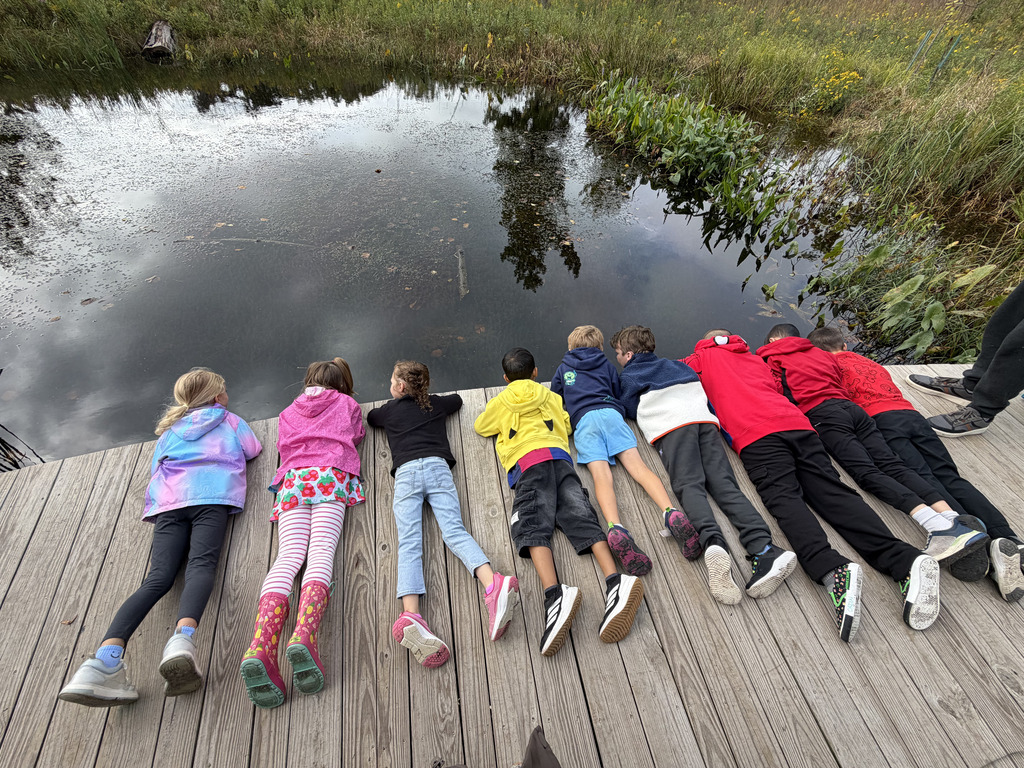 group of kids 