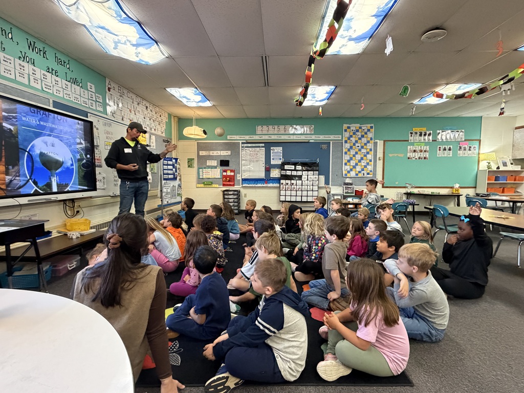 Community Helpers Teaching First Grade Students