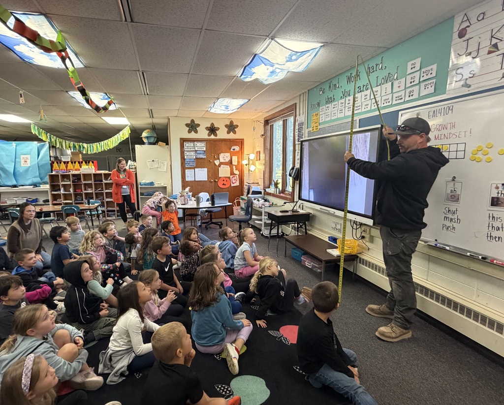 Community Helpers Teaching First Grade Students