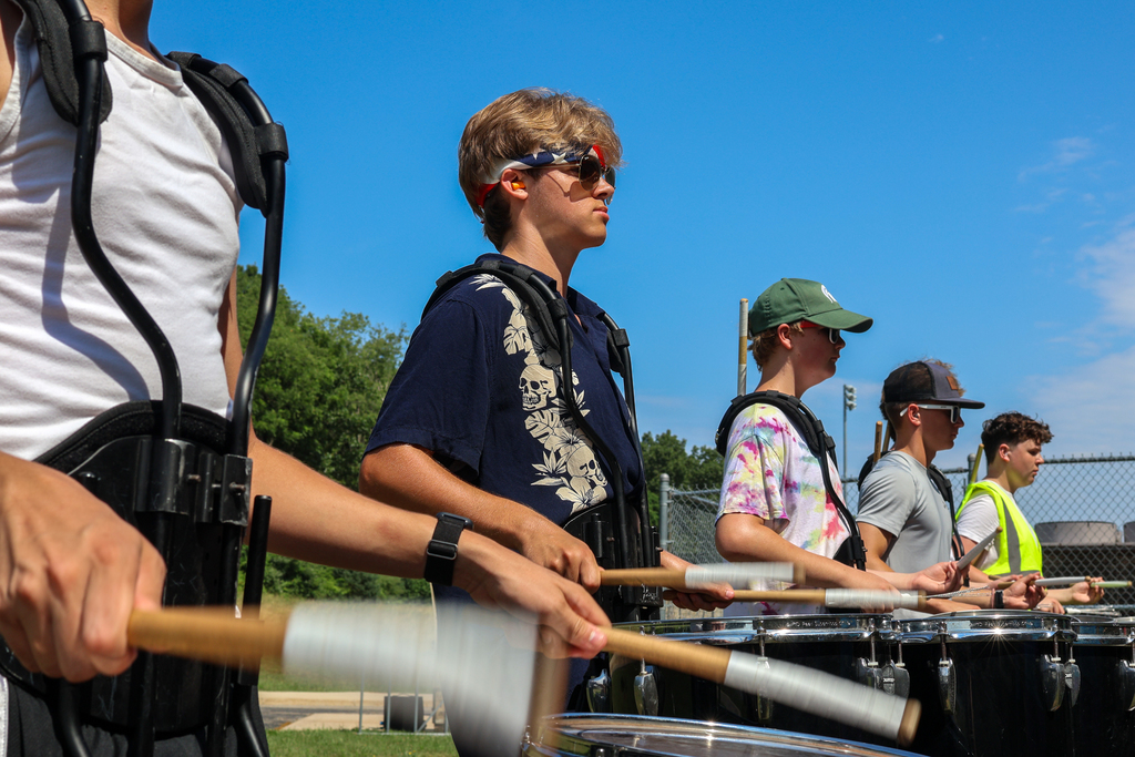 drummers playing outside
