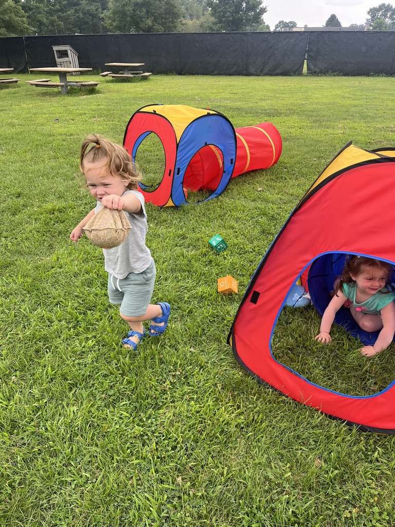 Two kids in an obstacle course.