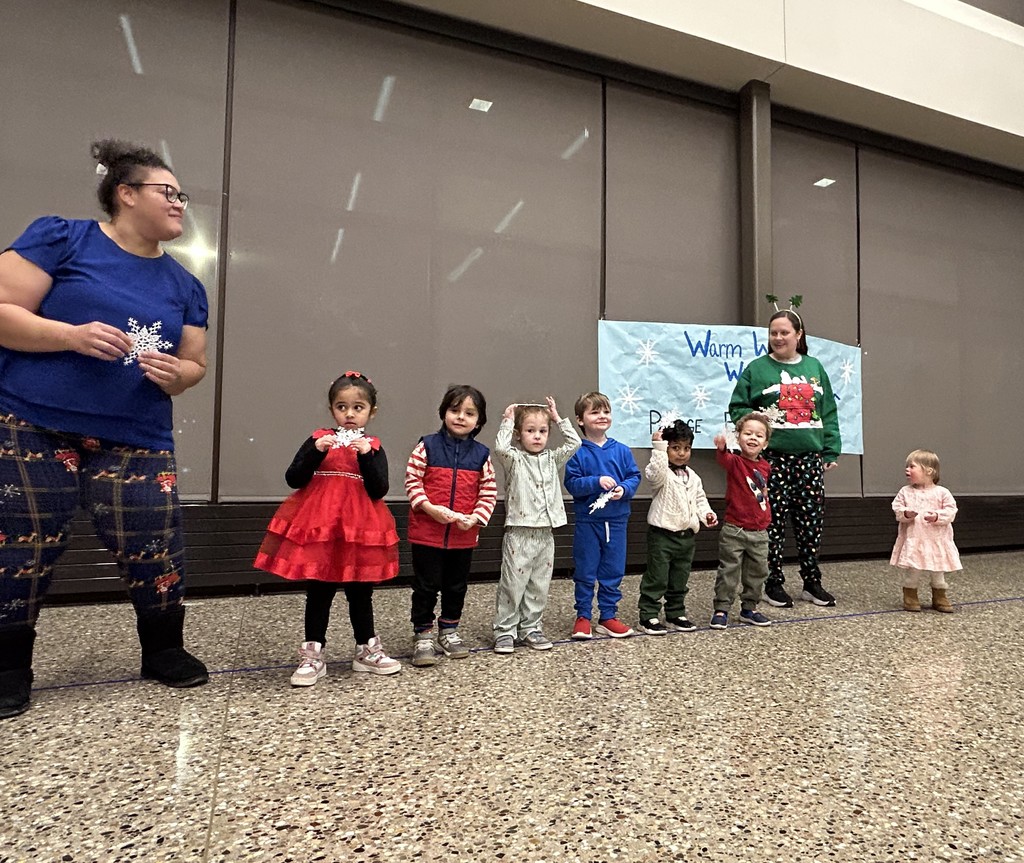 3s class singing I'm a Little Penguin & The Snow is on My Head