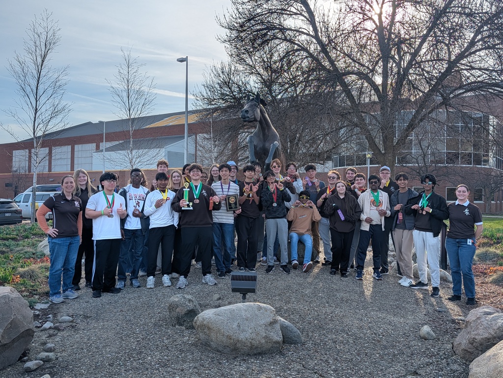 group picture of Science Olympiad team at WMU