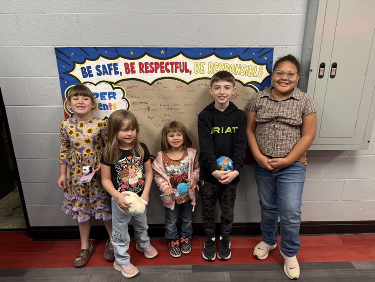 caring Cardinal card winners ❤️
