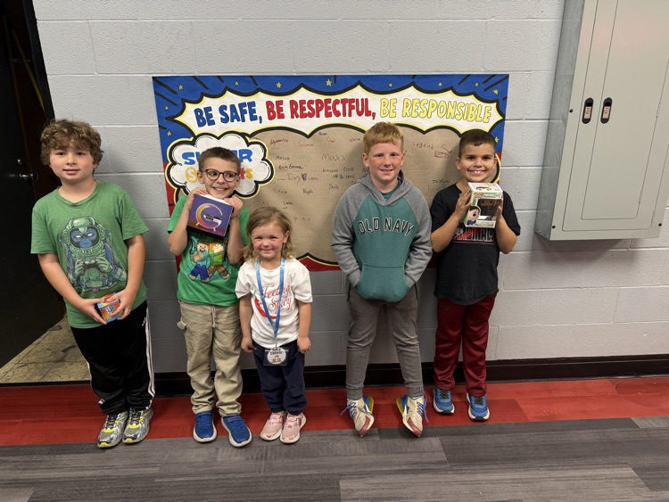 caring Cardinal card winners ❤️