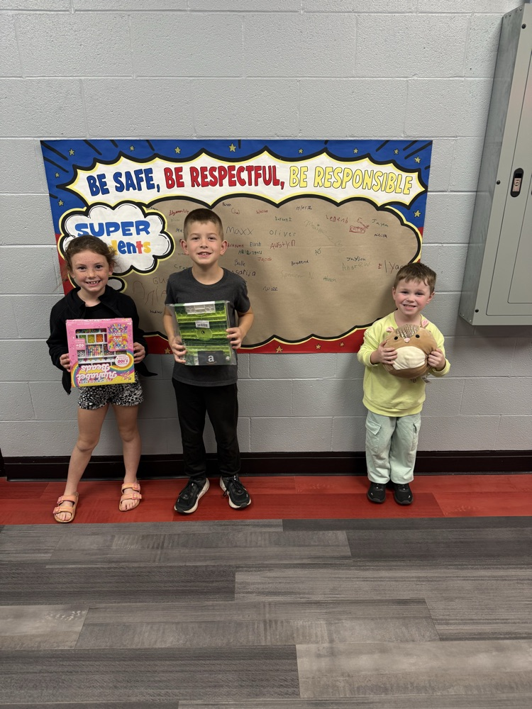 Caring Cardinal Card winners!