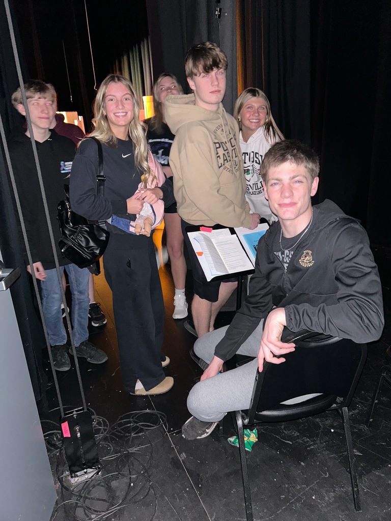 Nine days till "Butterfinger"!  Not only do we have 21 actors on stage for this, we also have 8 crew members working hard to paint and build set pieces, and EVERYONE (cast and crew) has to work together to set each of the 13 scenes in this production .  Of the 13 scenes, there are  TEN (10) scene changes!  So everybody's BUSY and it's hopefully going to be very fun for the audience to see!