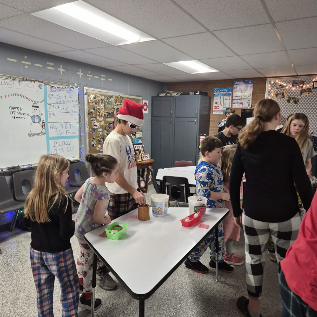 Christmas School Store-7th gradeF