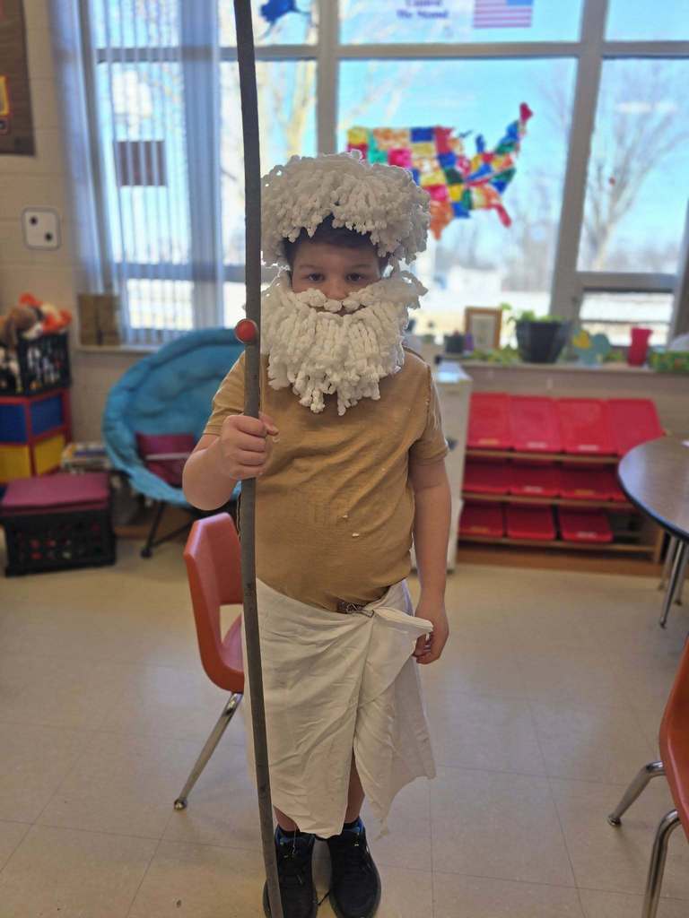 3r Grade Wax Museum