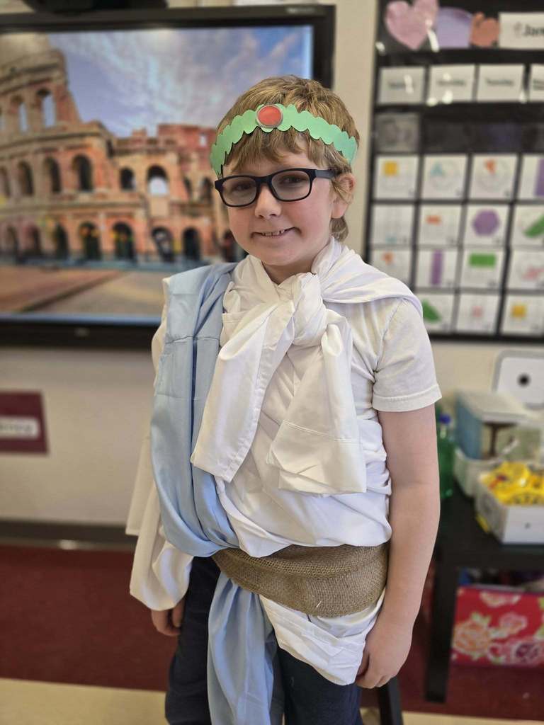 3r Grade Wax Museum