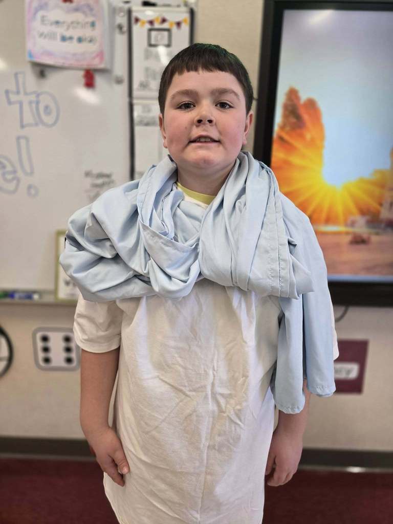 3r Grade Wax Museum