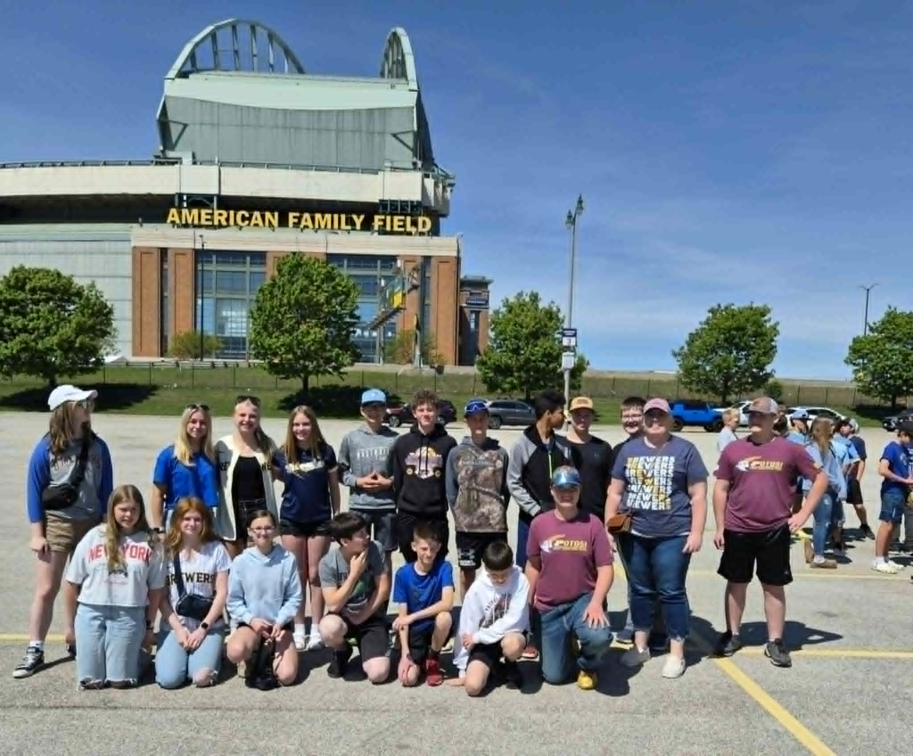 MS Field Trip to Brewers Game