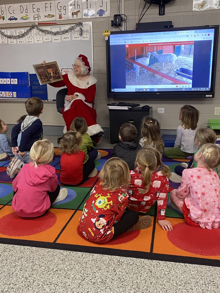 Mrs. Claus reading