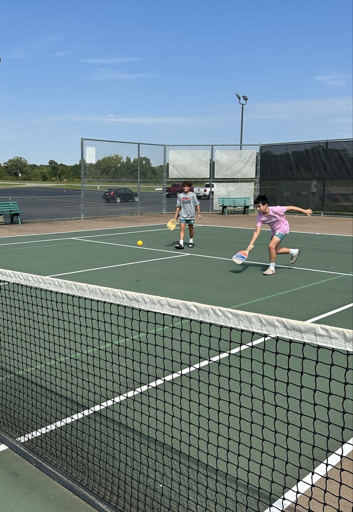 Coach Pitts’ and Coach Dugger’s PE classes spent the day on the tennis courts learning to play pickleball!