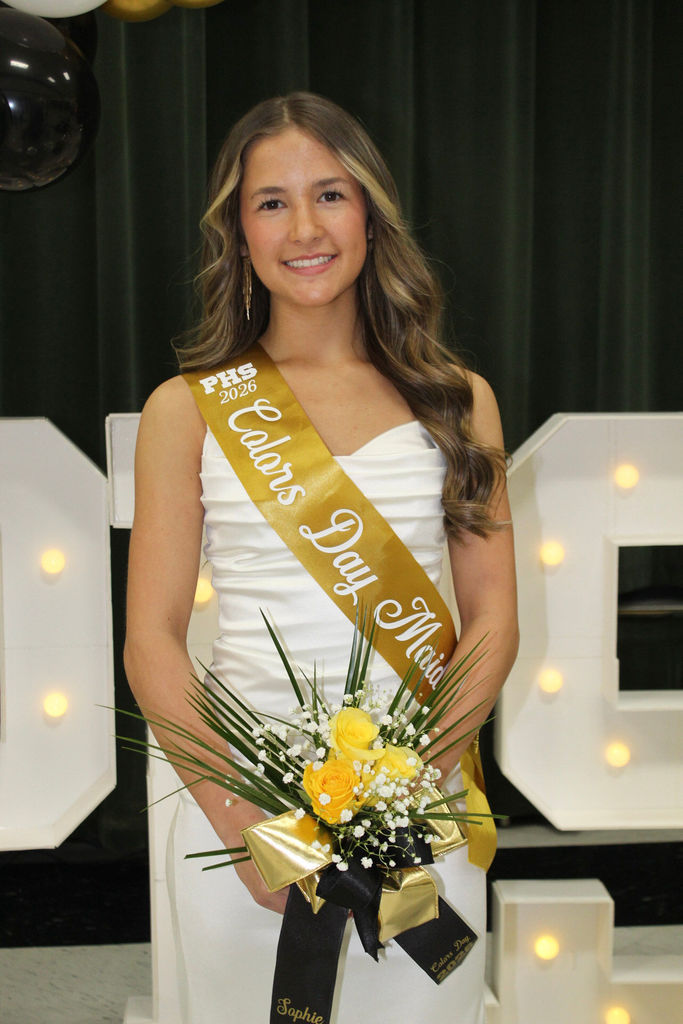 Junior Maid Sophie Ussery