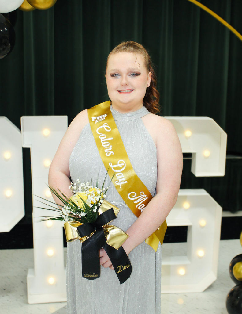 Freshman Maid Ziva Evants