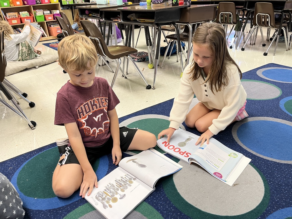 Students read a story and discuss the author's purpose.