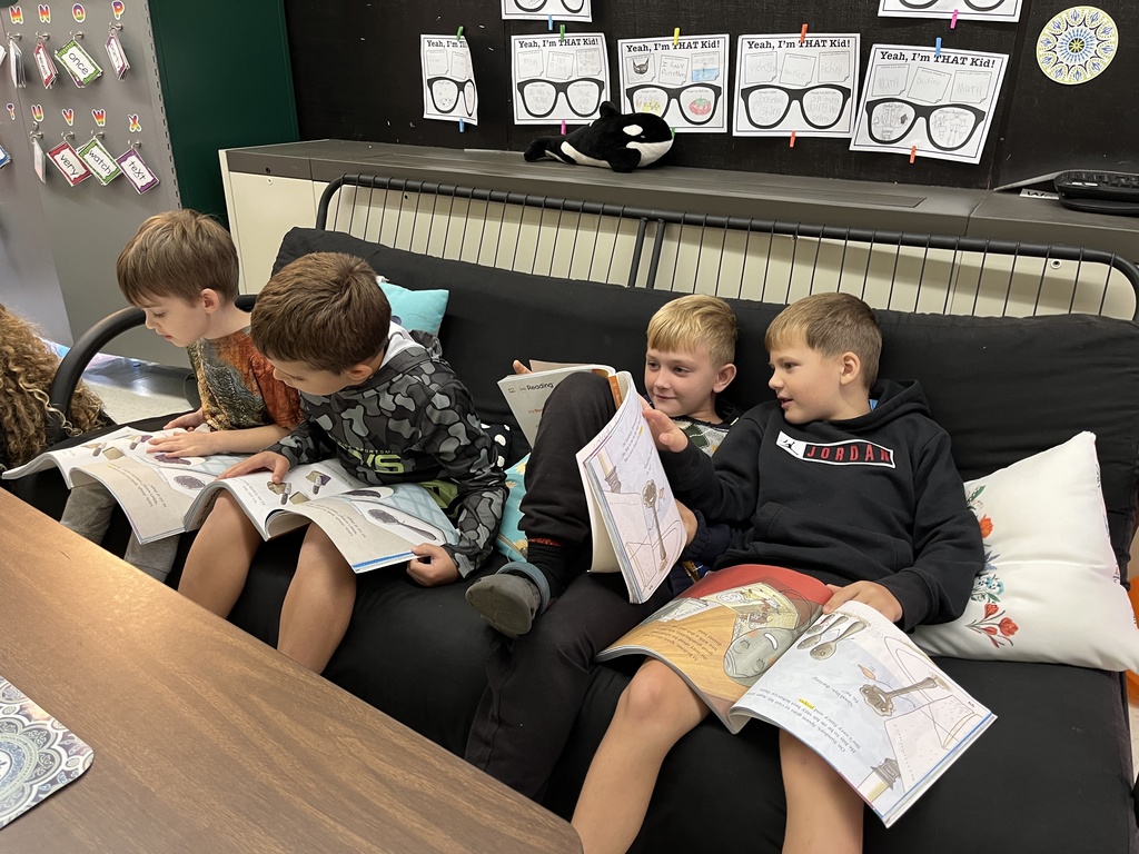 Students read a story and discuss the author's purpose.