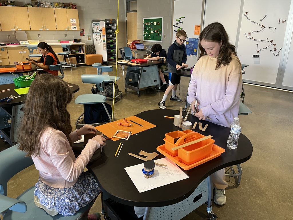 Students engineer models of musical instruments in the innovation lab.