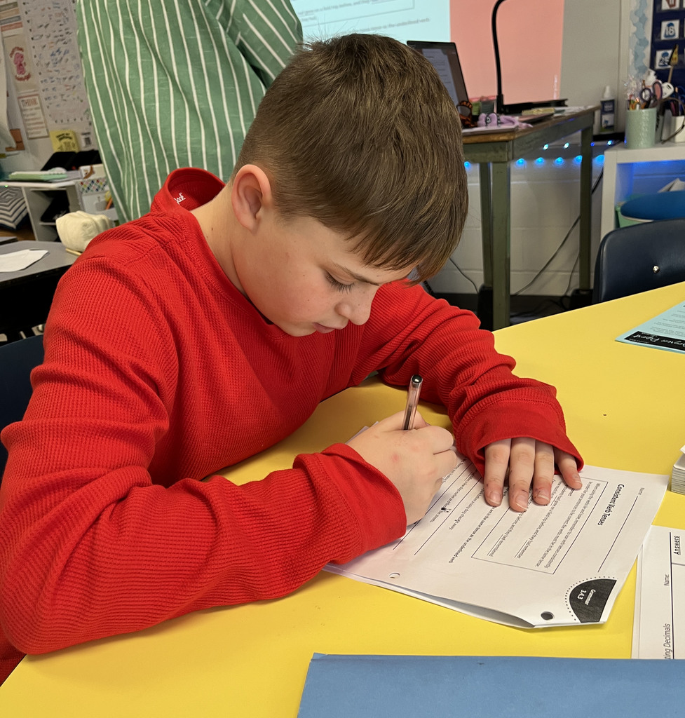 A student works on a lesson focused on strengthening grammar skills by working on consistent verb tenses.