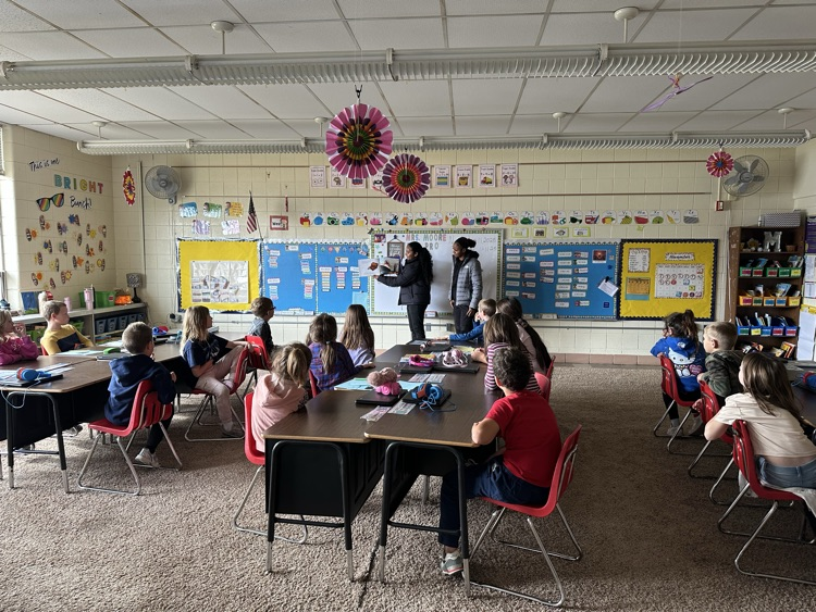 Chicago State basketball visitors