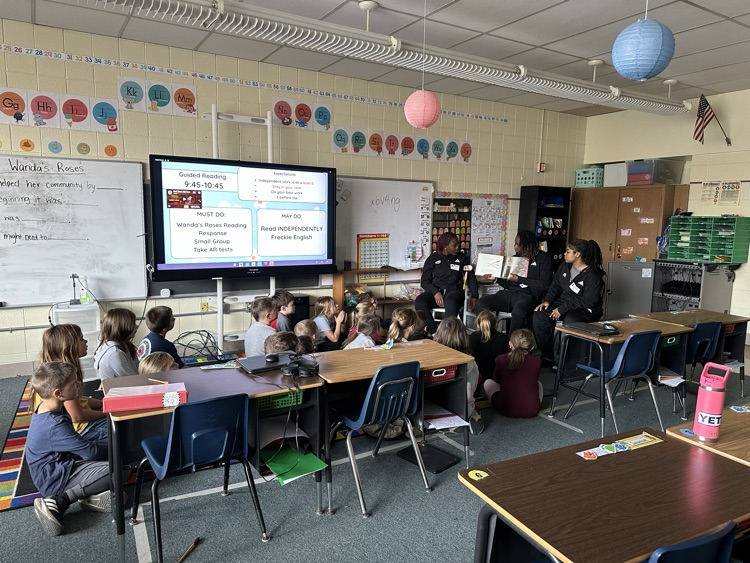 Chicago State basketball visitors
