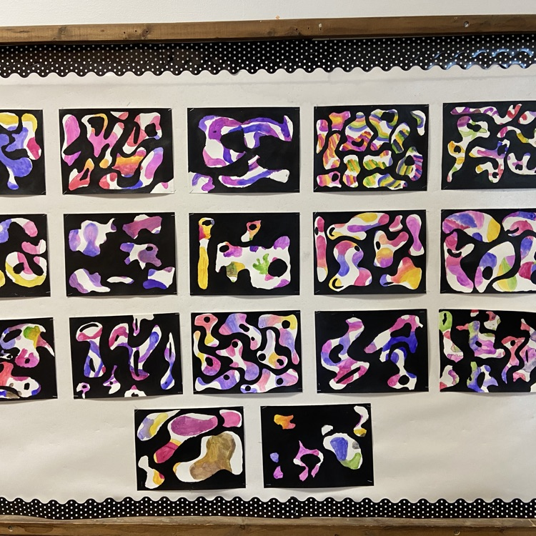 curved art
