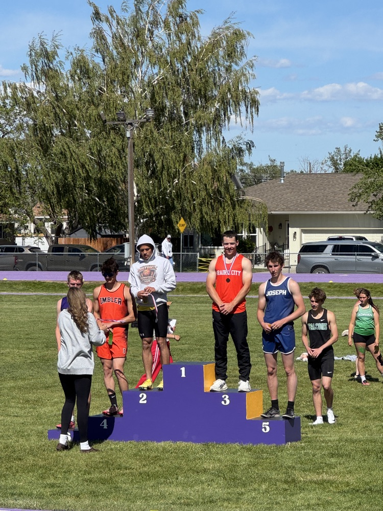 400 meter. sawyer 3rd
