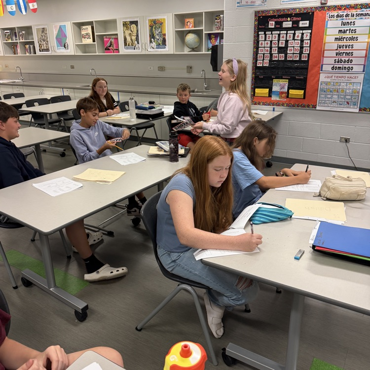 Spanish students leading our daily weather and calendar chat!