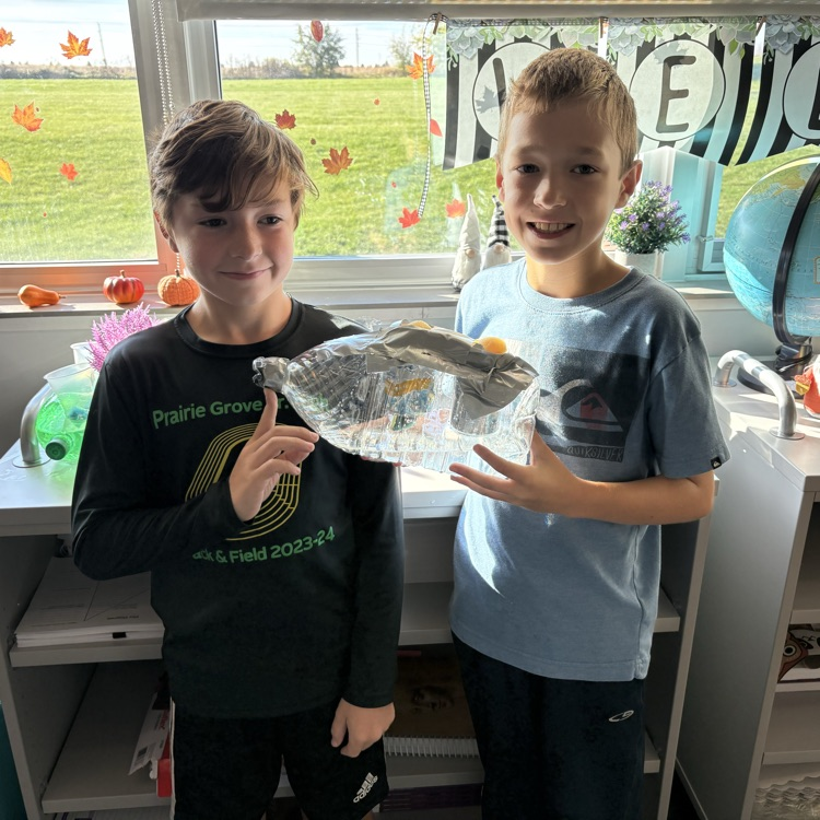 5th grade building hydroponic gardens out of recycled materials 🪴