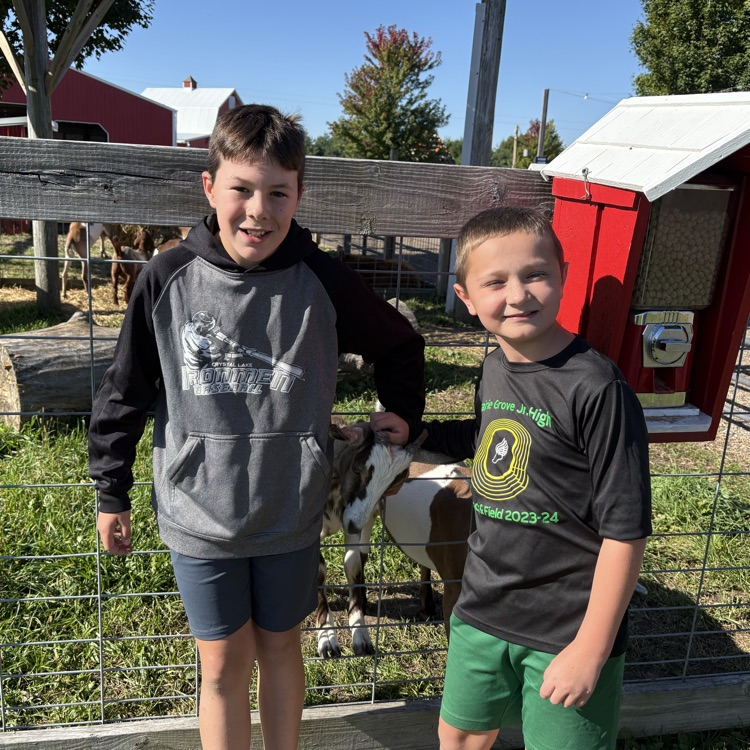 Richardson’s Farm Field Trip 🌽🚜🎃