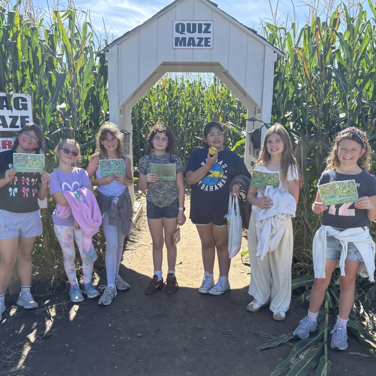 Richardson’s Farm Field Trip 🌽🚜🎃