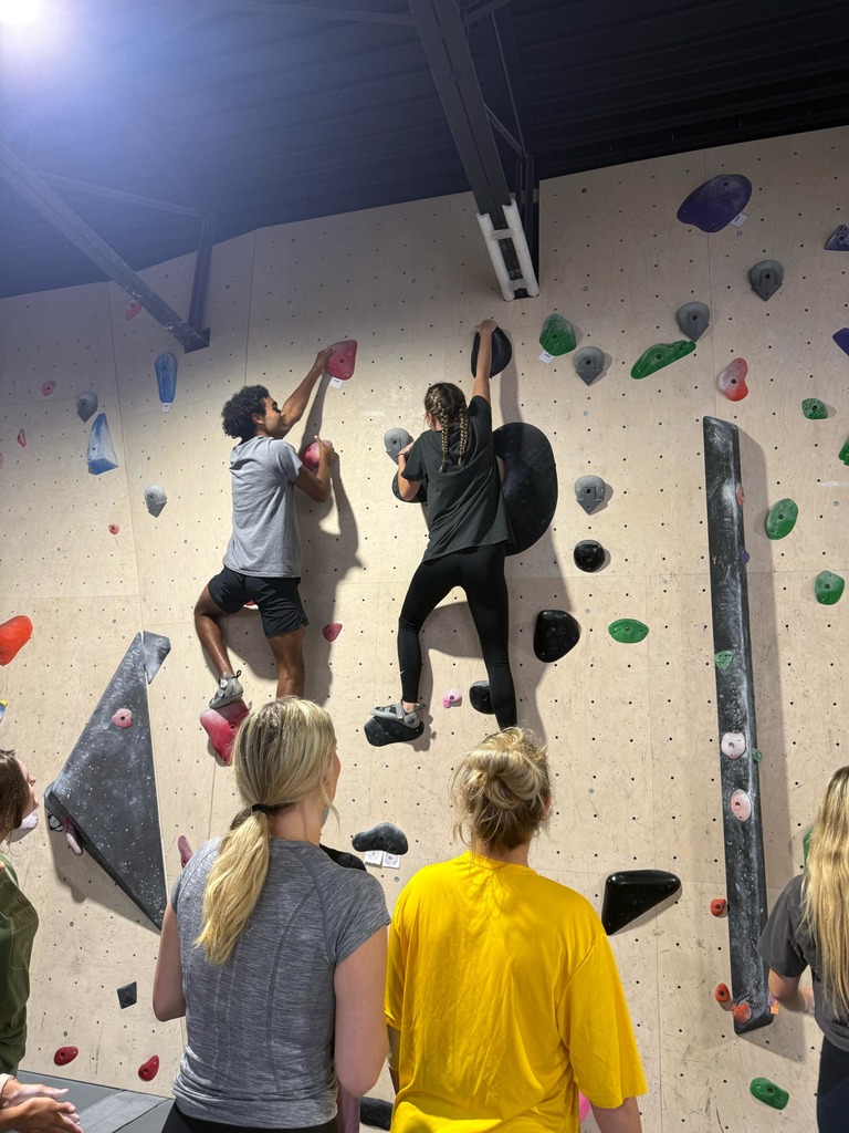 DECA at Boulders & Brews
