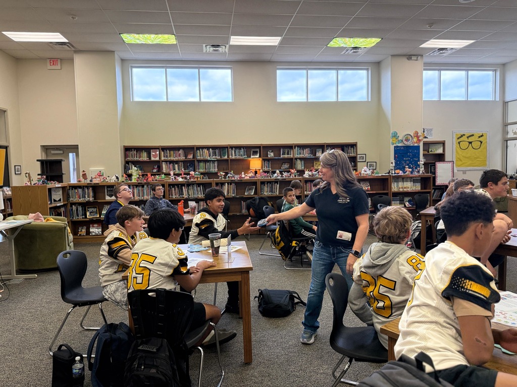 Special Guest Presenting at Junior High 