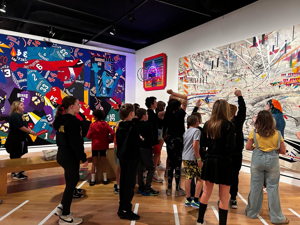 Middle School students exploring Crystal Bridges Museum 