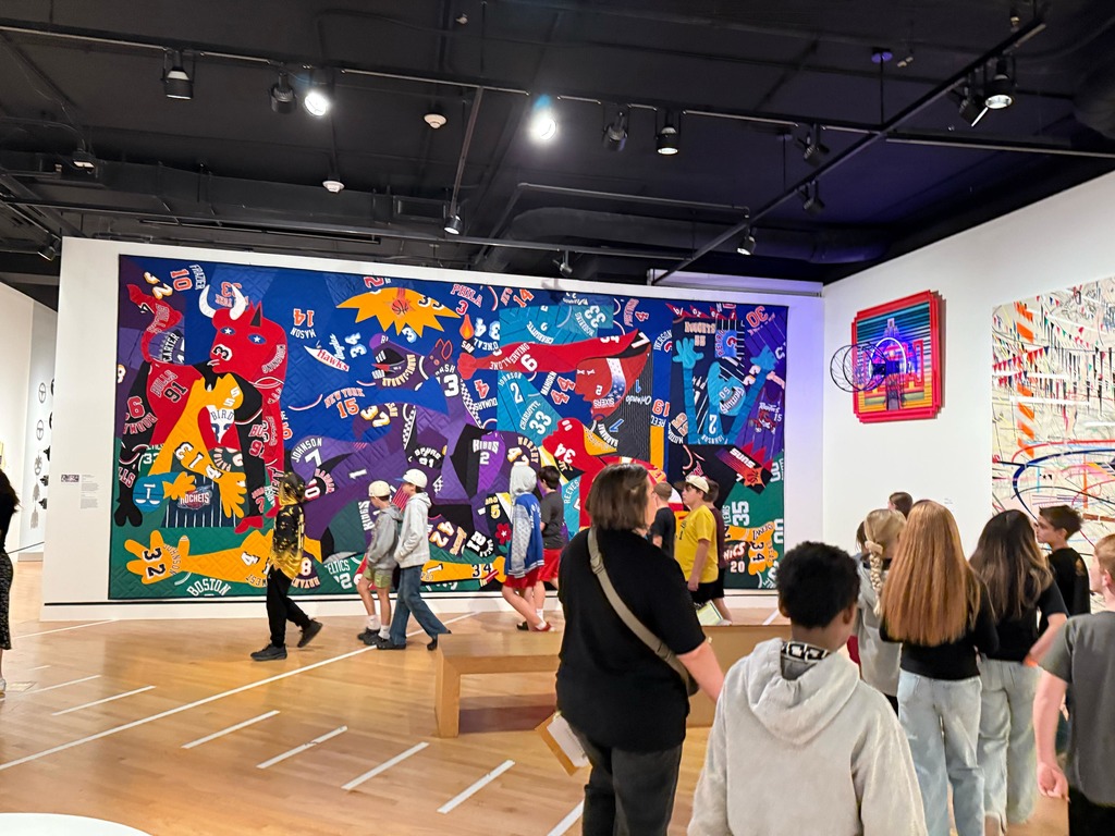 Middle School students exploring Crystal Bridges Museum 