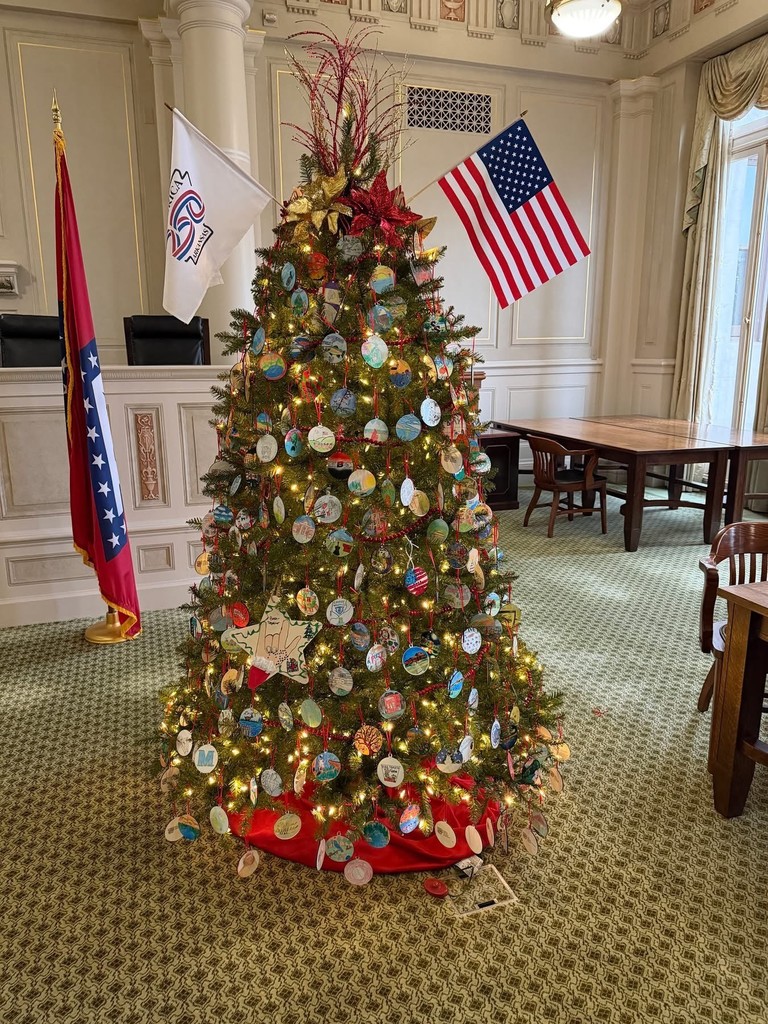 Christmas Tree at the State Capital showcasing student made ornaments