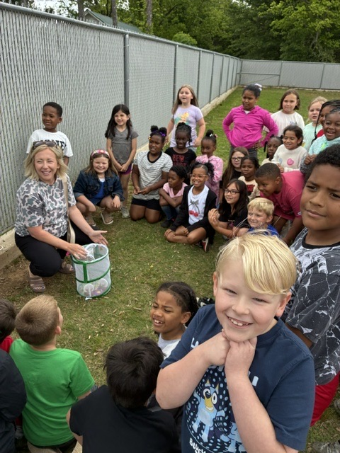 2nd grade classes releasing butterflies