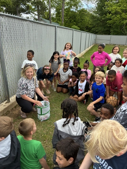 2nd grade classes releasing butterflies