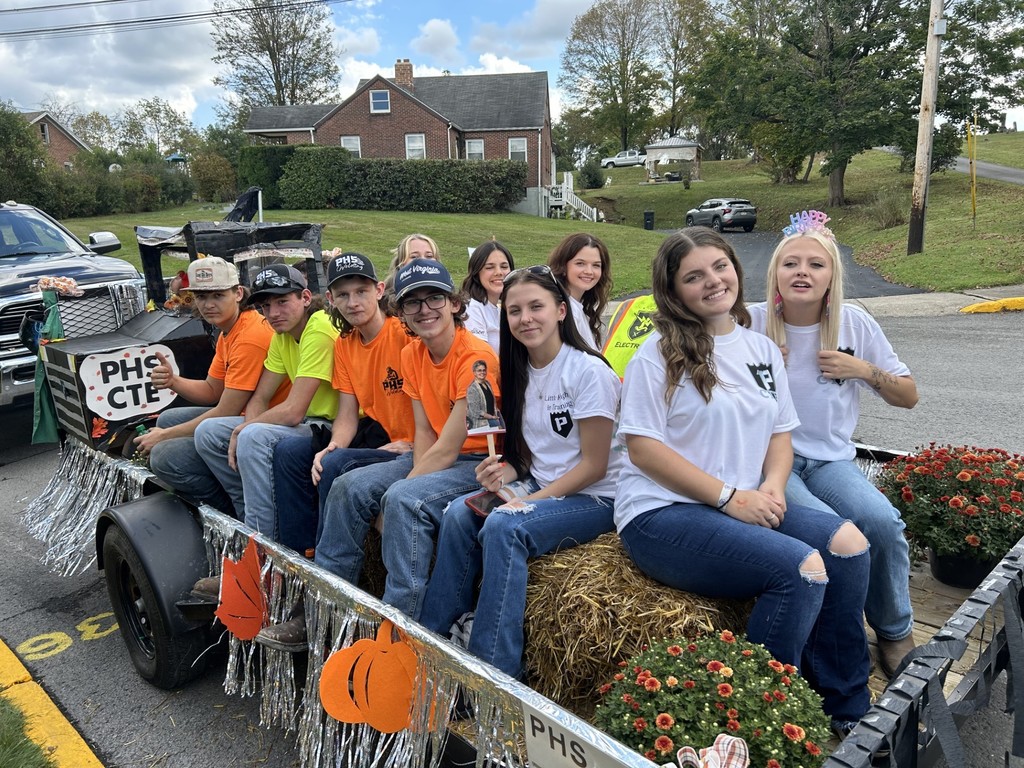 CTE students waiting for the parade to start