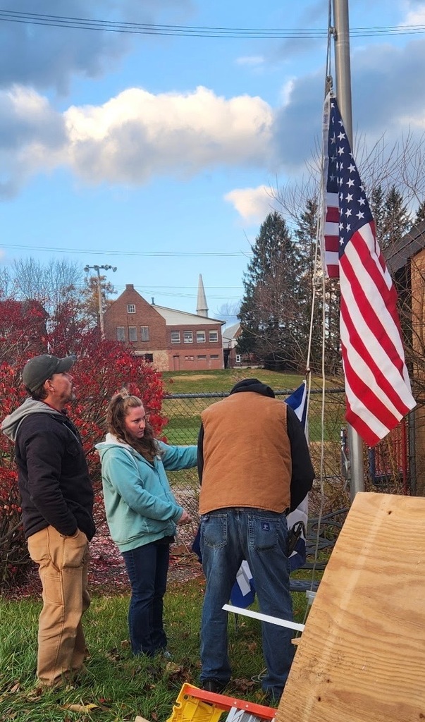 Thank you to Kingwood VFW for our new American flag!