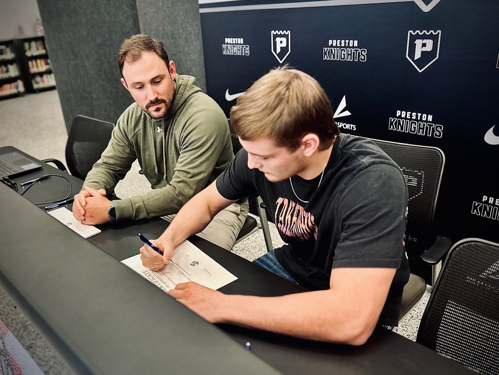 students signing letters of intent for college sports