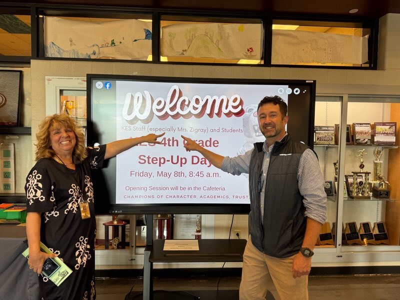 On Friday morning, our fourth grade students came one step closer to transitioning from Stags to Wildcats with the annual Step Up Day! 