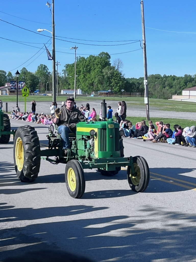KES was excited to partake in the third annual PHS "Take Your Tractor to School Day" on Friday morning!