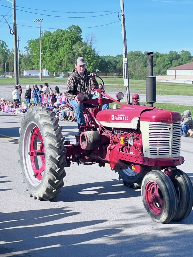 KES was excited to partake in the third annual PHS "Take Your Tractor to School Day" on Friday morning!