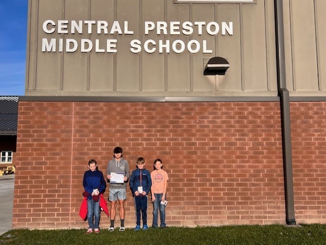 CPMS students win prizes for demonstrating excellent testing behavior during their most recent diagnostic test.