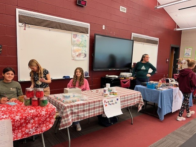 CPMS craft fair event photo 1